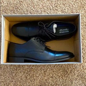 Men’s Black Dress shoes - size 10.5 US - brand new